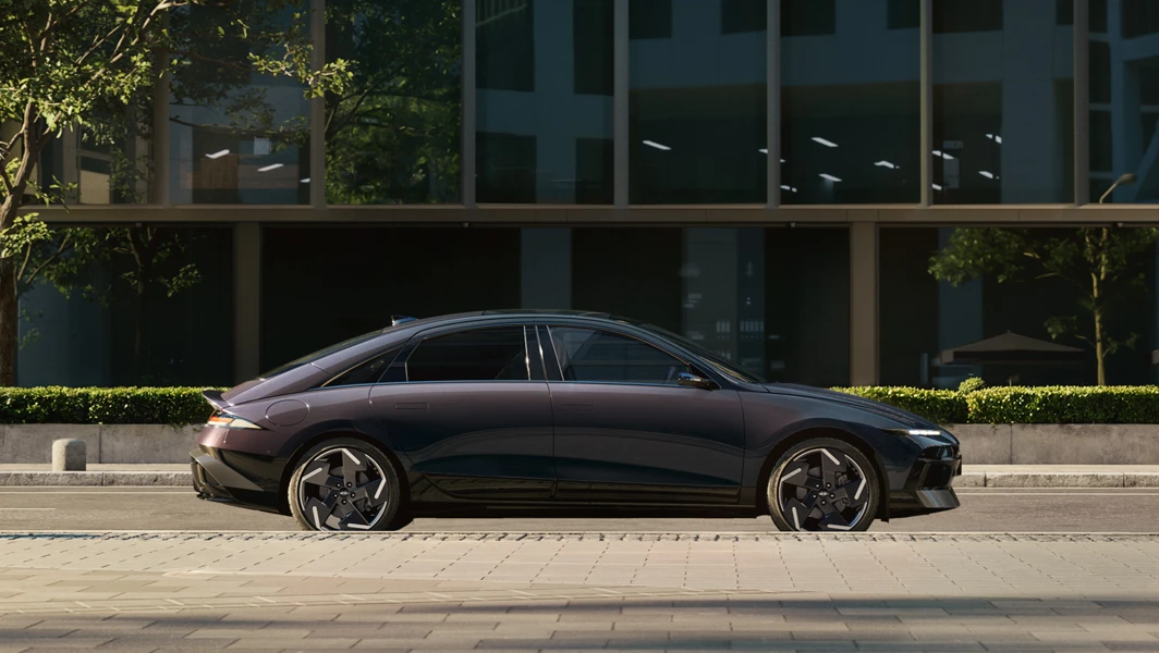 Hyundai IONIQ6 Exterior Side V006